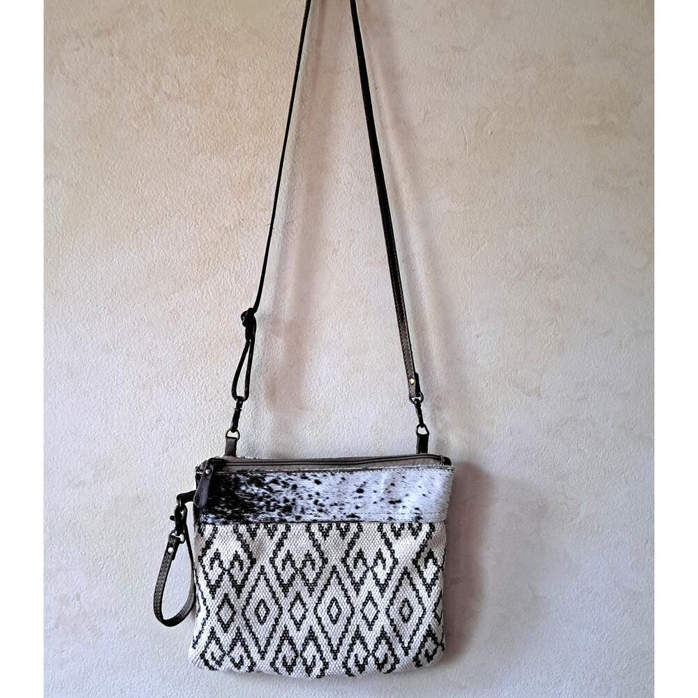 MYRA BAG Southwestern Geometric Canvas Cowhide Leather Crossbody Wristlet Clutch